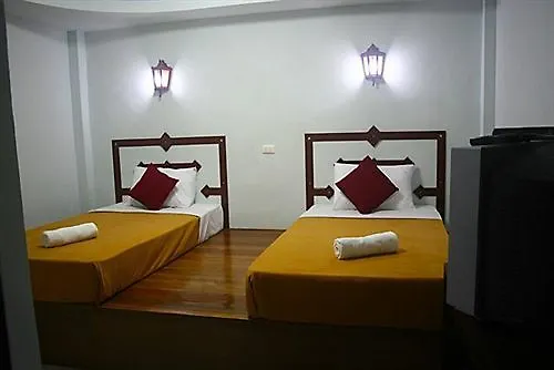 Khaolak Traveller Lodge خاو لاك بيت ضيافة