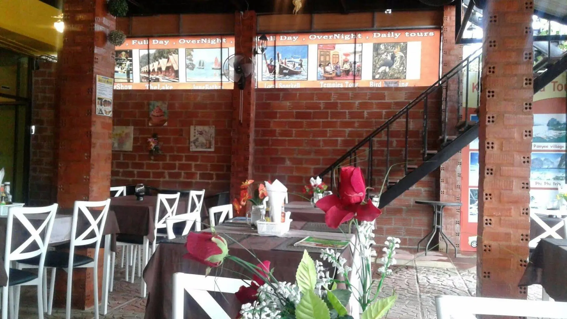 بيت ضيافة Khaolak Traveller Lodge خاو لاك