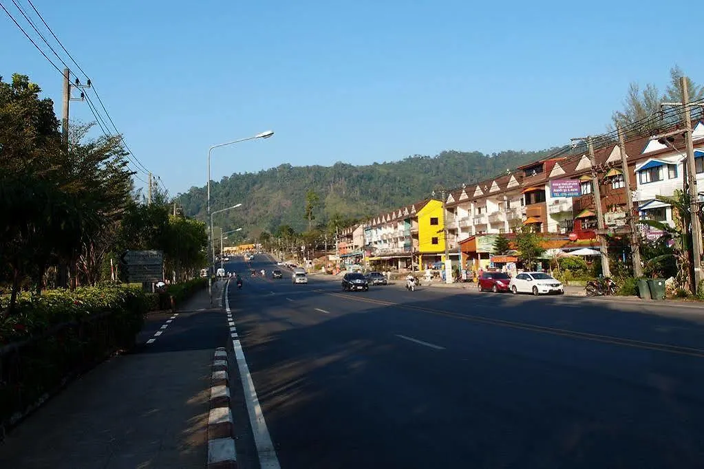 بيت ضيافة Khaolak Traveller Lodge خاو لاك
