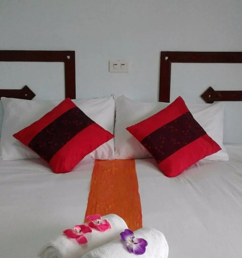 קאו לק Khaolak Traveller Lodge 2*, קאו לק